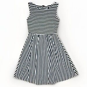 Adorable Modcloth Fit & Flare Dress, Black & White Striped, EUC!